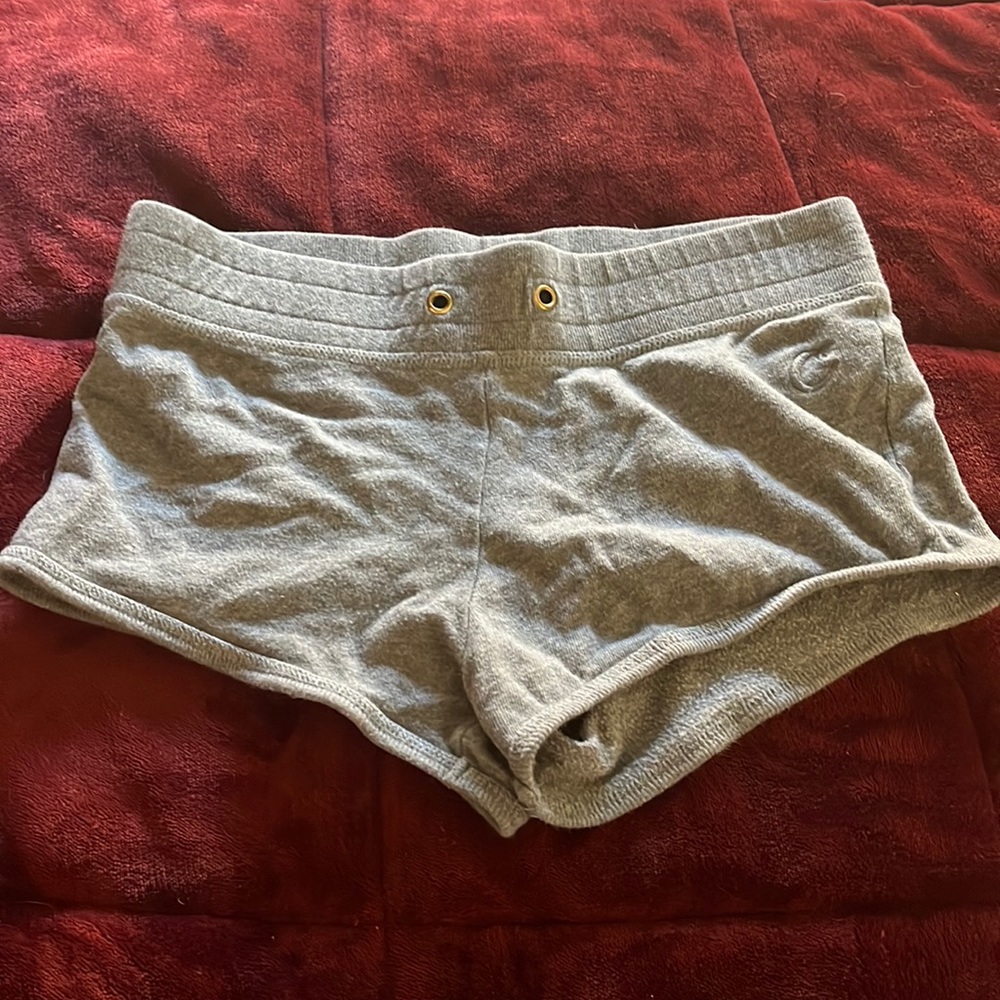 Grey “Cookies” shorts
